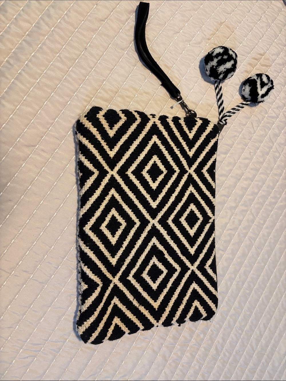 Black & White Geometric Wristlet Clutch